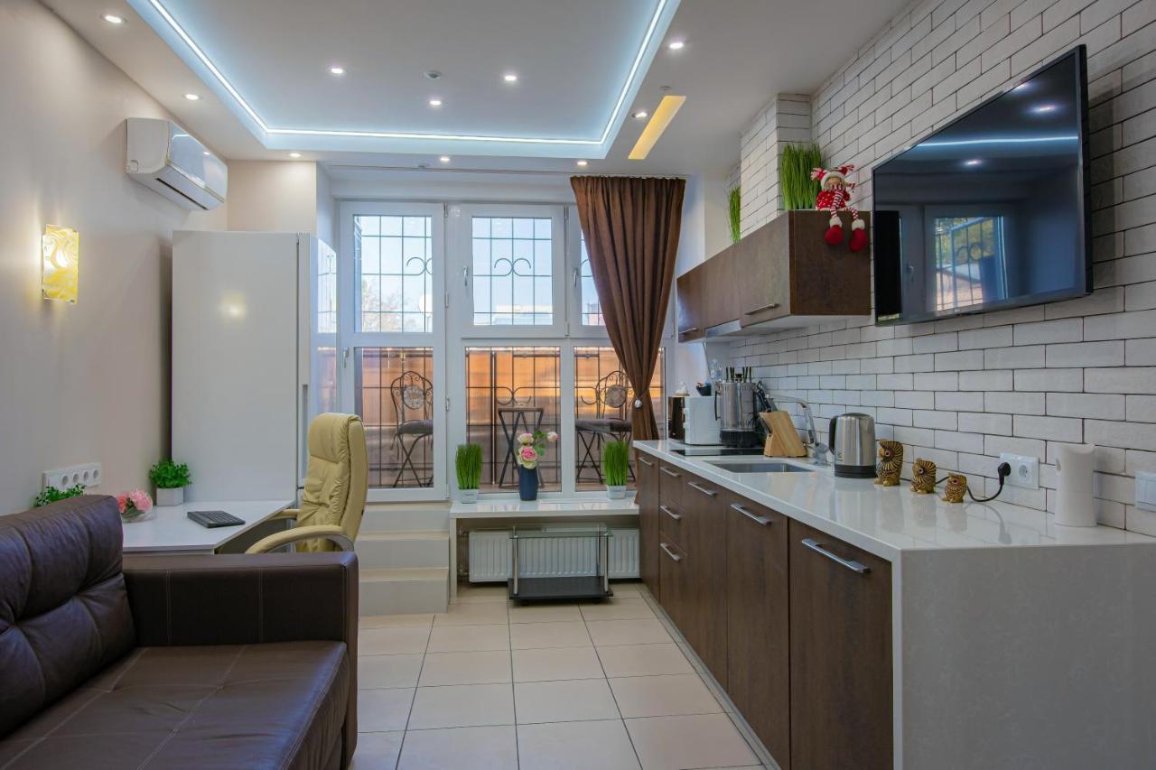 Big Jacuzzi , Sauna , Khreshchatyk Apartments Kyiv Exterior foto