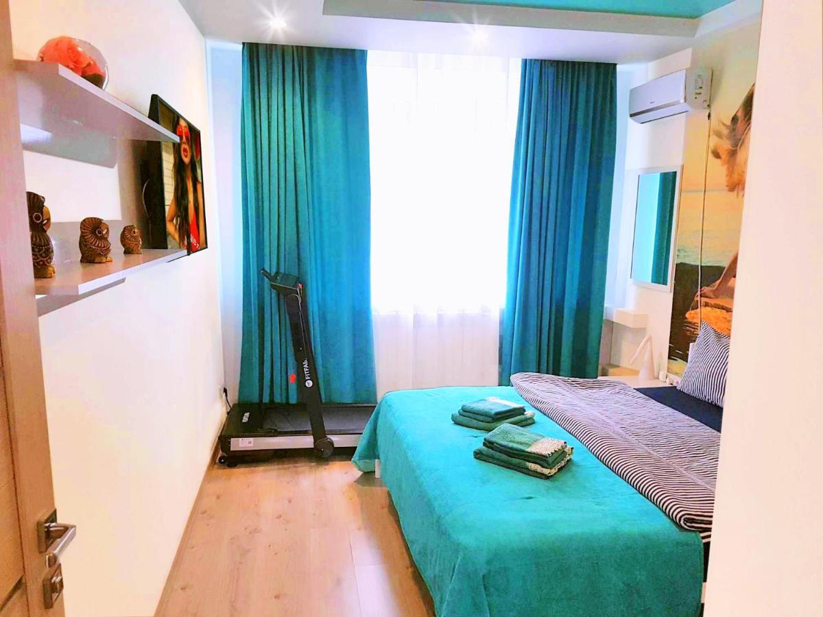Big Jacuzzi , Sauna , Khreshchatyk Apartments Kyiv Exterior foto