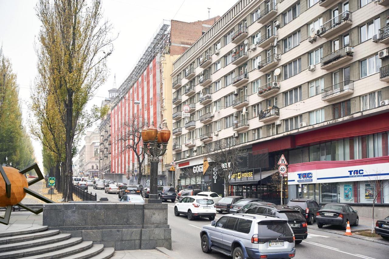 Big Jacuzzi , Sauna , Khreshchatyk Apartments Kyiv Exterior foto